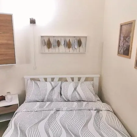 Apartman Carli Apartment *