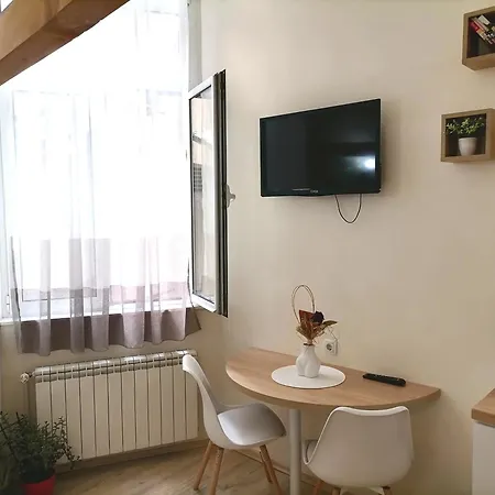 Apartment Apartman Carli
